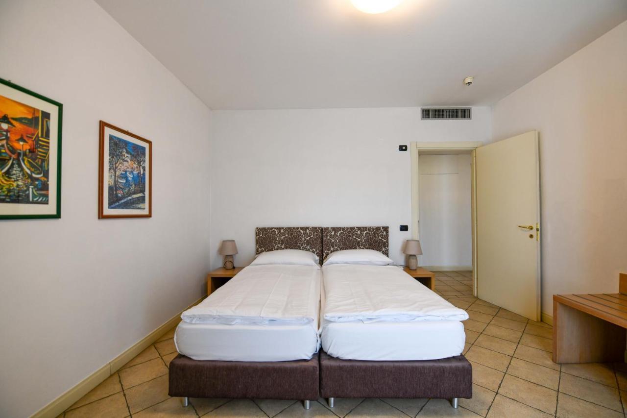 קנוביו Aquazzurra Resort & Aparthotel מראה חיצוני תמונה